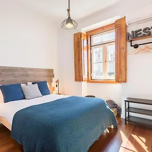 Stunning And Spacious Lofts Just By Graca And Alfama Lisbon