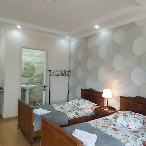 https://cozy-house-iv.alltbilisihotels.com